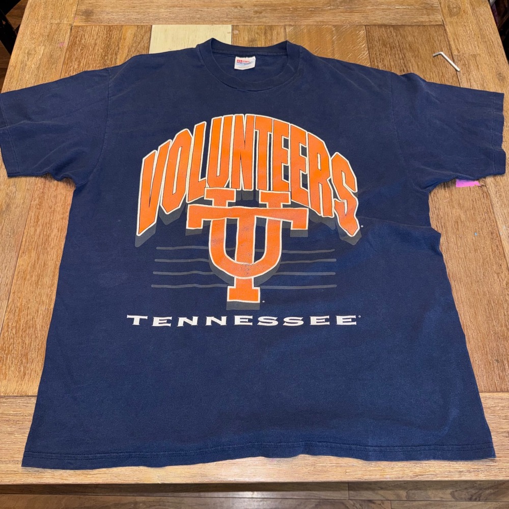 Hanes T-Shirt Mens XL Blue Excellent Tennessee Volunteers UT Graphic Tee